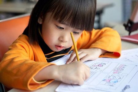 Dàn ý chứng minh tính đúng đắn câu Có công mài sắt có ngày nên kim
