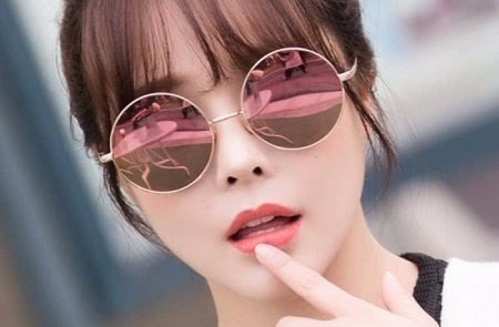 Dàn ý bài văn thuyết minh về kính đeo mắt lớp 8 hay nhất
