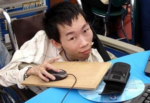 Hiệp sỹ công nghệ thông tin Nguyễn Công Hùng 