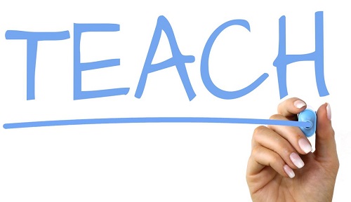 Quá khứ của teach – chia động từ bất quy tắc