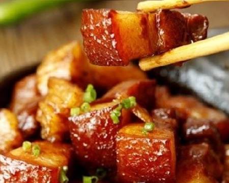 Thuyết minh về món ăn dân tộc ngày tết