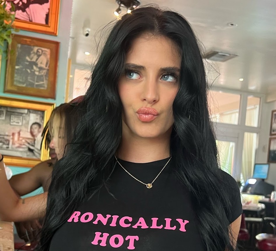 Camilla Araujo Video and Social Media Storm