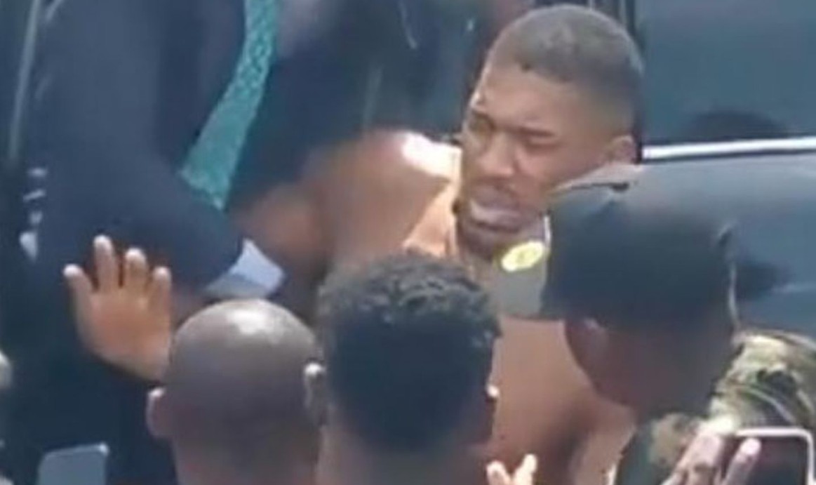 Anthony Joshua Car Crash Accident Video on X/Twitter