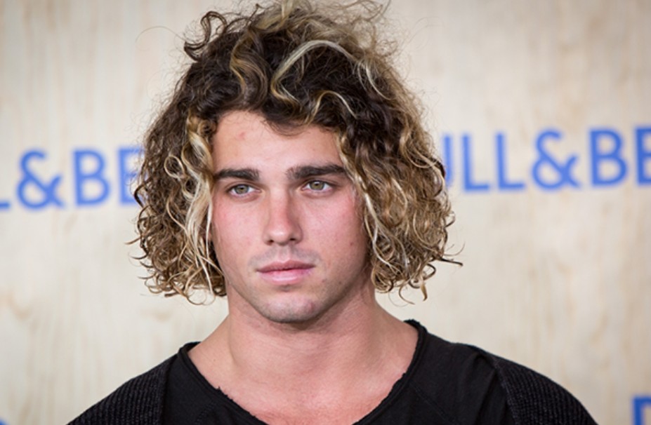 Jay Alvarrez Video and the Travel Influencer Era Jay Alvarrez Video and the Travel Influencer Era